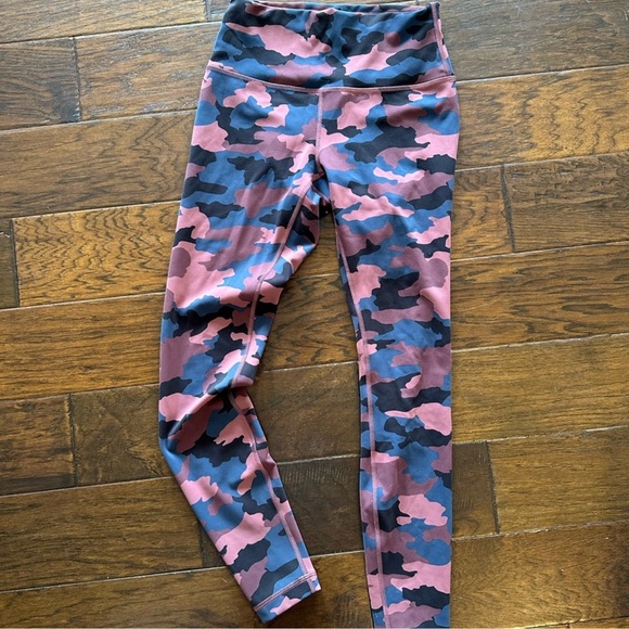 Lululemon Leggings - Picture 1 of 4
